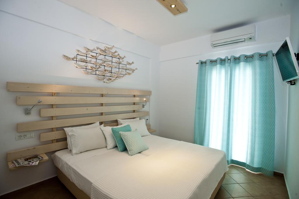 Yanna Asteri Suites Ornos  Room photo